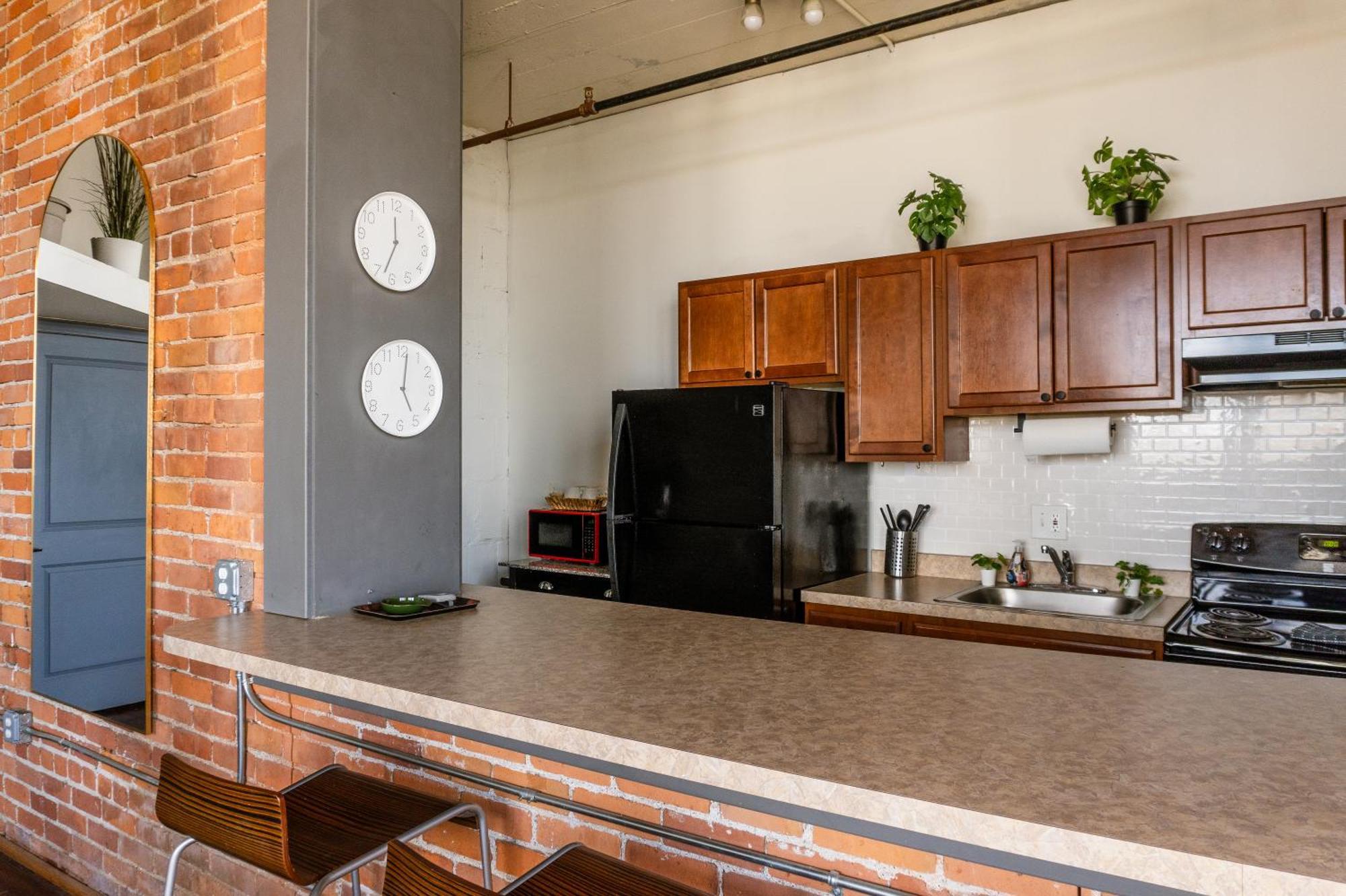 420 Friendly Canada Bridge View Loft Downtown Free Parking Detroit Ngoại thất bức ảnh